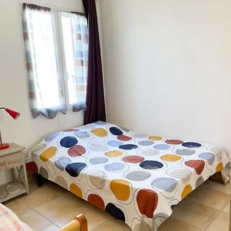 Petit Paradis . Villa *