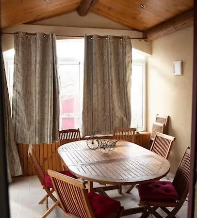 Petit Paradis . Villa *