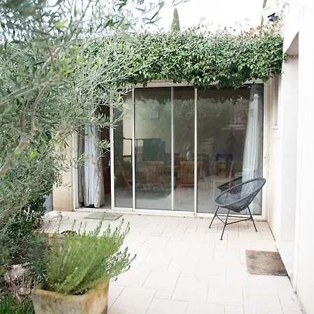Villa Petit Paradis . *